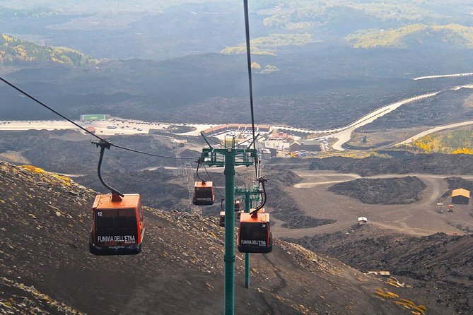 Etna & Taormina: Tasting, Cable car & off road to 2920m - The Guides and Customer Service