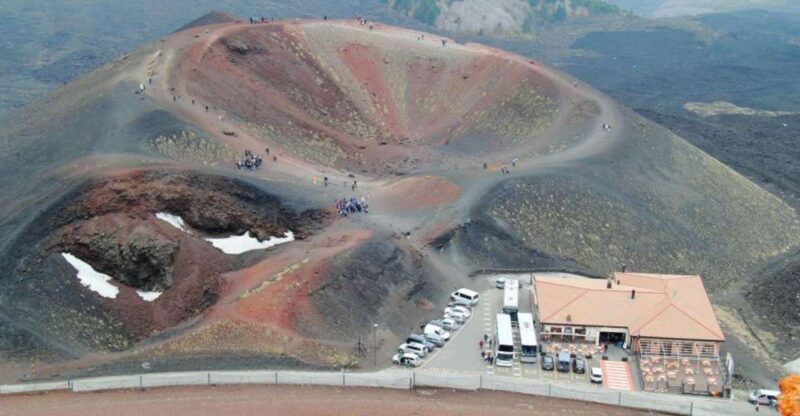 Etna Tour by Panoramic Bus - Nicolosi: A Brief Stop with Local Charm