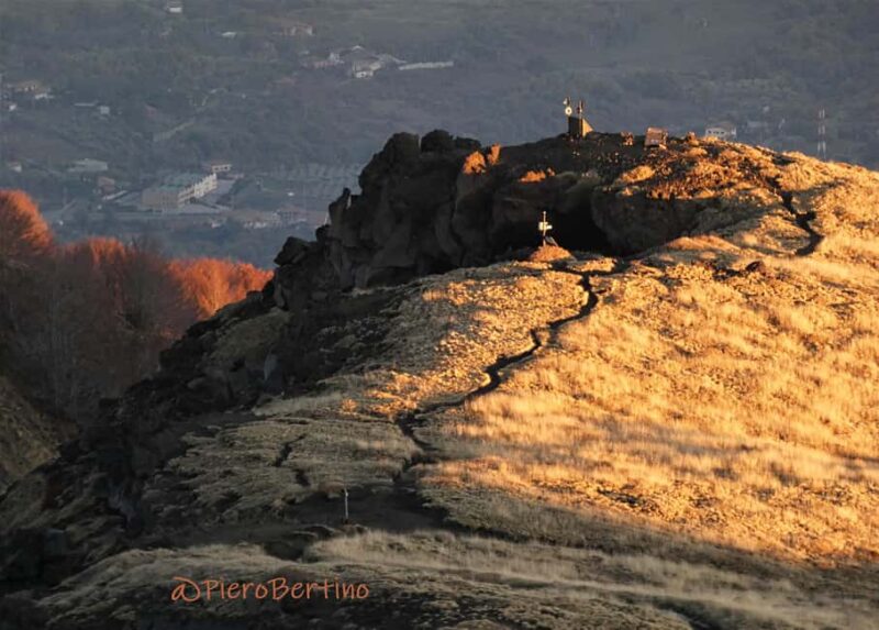 Etna wine Experience Sunset - Visiting the Honey Farm in Zafferana Etnea