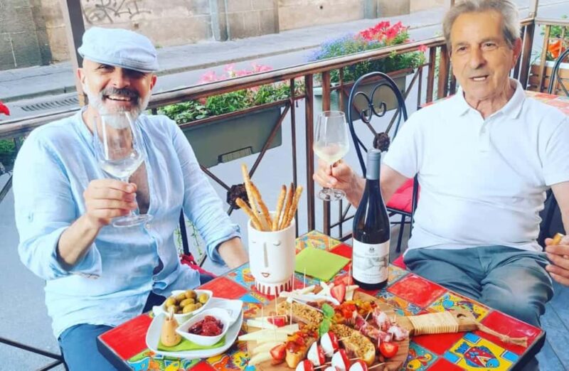 Etna Wine Tasting with Local Food Bites in Catania - Setting Foot in a Baroque Enoteca with Handmade Pottery