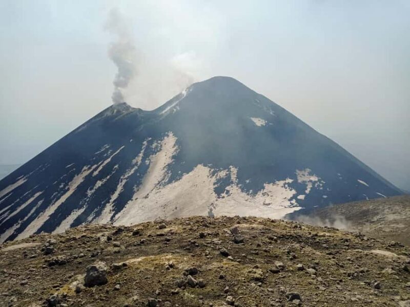 EtnaRunWalk: Hiking with GV on Europe's highest active volcano - Meeting Point and Accessibility