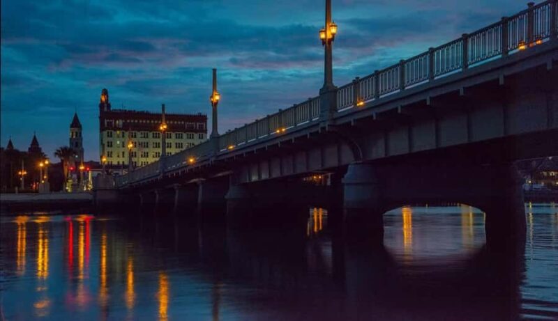 Evening Architectural Photo Tour - Practice Shooting During the Golden Hour