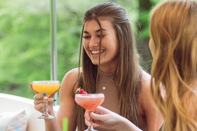 Evening Cocktail Cruise in Oxford - What Makes the Thames River Cruise Stand Out in Oxford