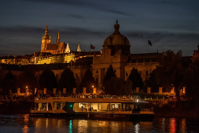 Evening Eco Cruise With a Glass of Prosecco in Bohemia - Flexibility with Indoor and Outdoor Seating