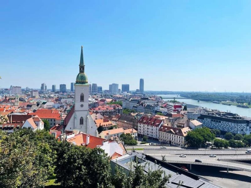 Evening Essential Bratislava Tour & Wine Tasting from Vienna - Summary: A Relaxed and Scenic Night Tour