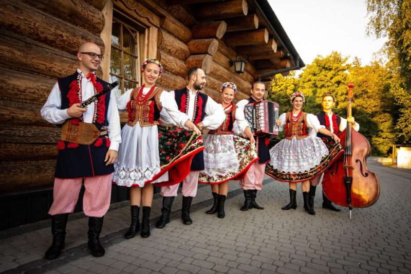 Evening Folk Show, singing, dancing and delicious food! - Exploring Kryspinów’s Lakeside Charm