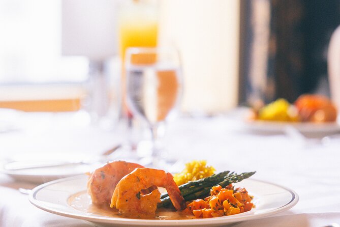 Evening Gourmet Tour 5 Course Dinner - History and Food in Old Quebec City - Pacing, Atmosphere, and Experience