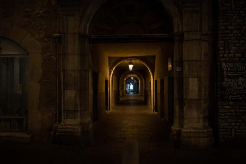 Evening Guided Tour of Chambéry  City of the Dukes of Savoy - Strolling Through the Old Town and Arcade Areas