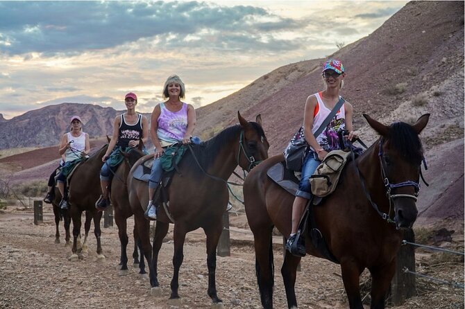 Evening Horseback Ride in Las Vegas - What to Wear and Bring on the Ride