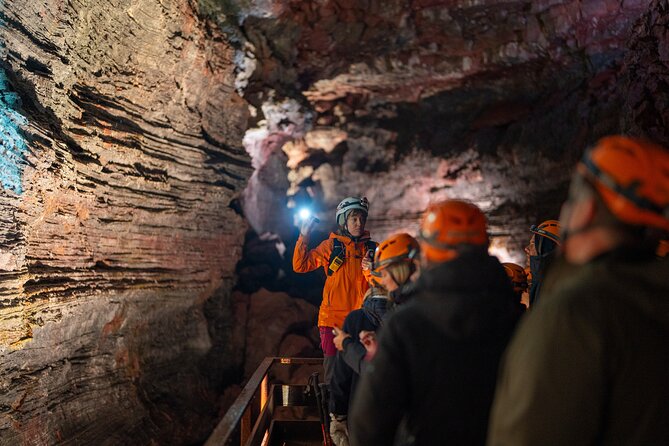 Evening Lava Tunnel Tour and Northern Lights - Key Points