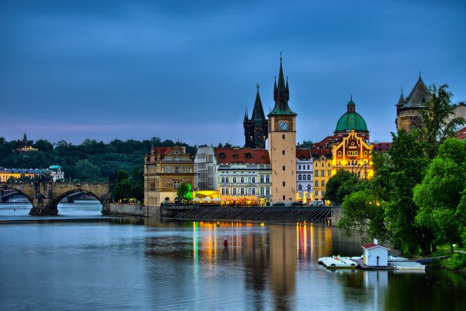 Evening View Walk in Prague - Discover the Evening View Walk in Prague