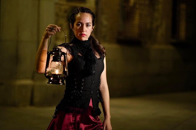 Evening Walking Tour: Spanish Inquisition & Legends of Old Madrid - Who Will Appreciate This Experience?