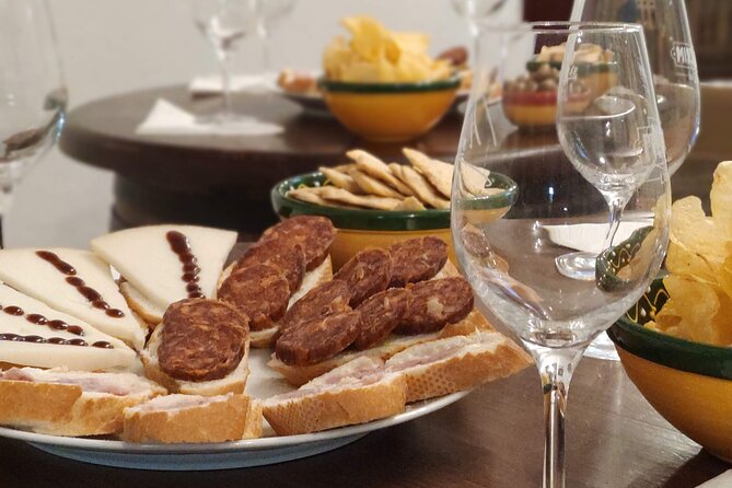 Evening Wine Tasting Córdoba - Convenient Location and Meeting Details in Córdoba