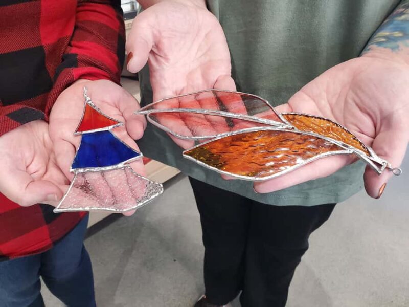 Everett: Stained Glass Workshop with Materials - Create Your Own Stained Glass Art in Everett