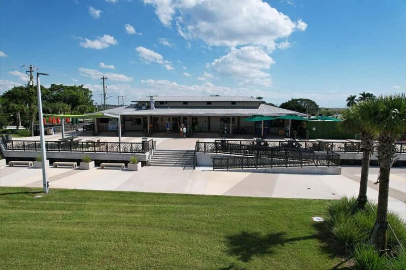 Everglades Holiday Park Airboat Tour - Key Points