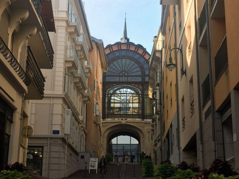 Évian-les-Bains Private Guided Walking Tour - Exploring the Historic Architecture of Evian-les-Bains