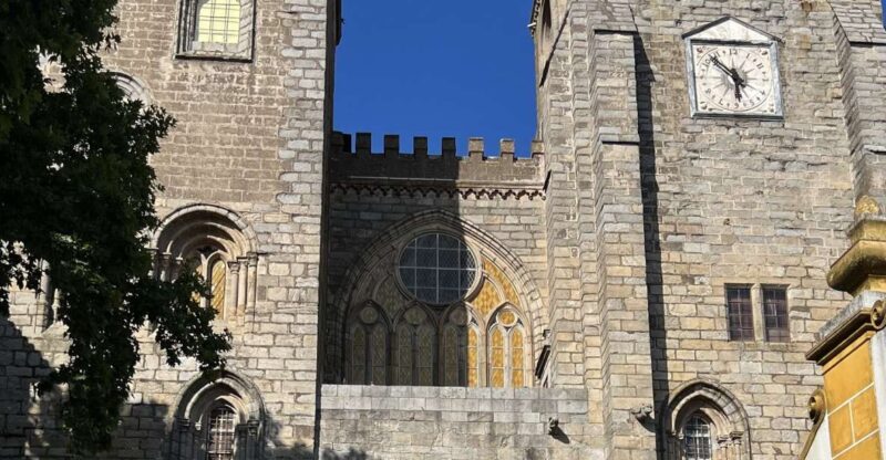 Évora: Ancient Roman Temple & Kings Christ Tour - Walking Through Évora’s Ancient Streets