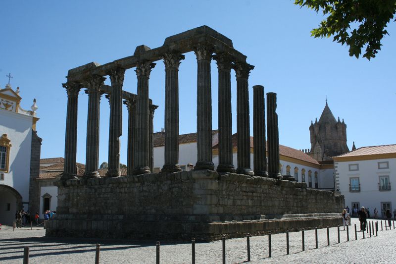 Évora and Megaliths Full-Day Tour from Lisbon - Explore Portugal’s Ancient Sites and Historic Évora in a Full-Day Tour