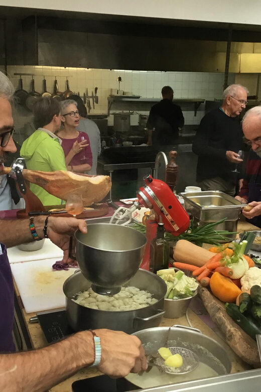 Exceptional cookery workshop or course in Avignon - Discover the Charm of a Provençal Cookery Workshop in Avignon