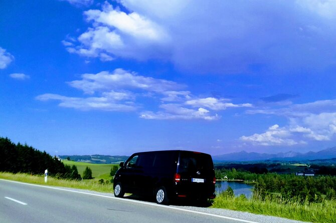 EXCLUSIVE 3 Royal Castle SKIP-THE LINE Tour of Neuschwanstein + Linderhof + Hohenschwangau from Munich - Marienbrücke: The Top Viewpoint of Neuschwanstein