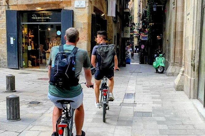 Exclusive Barcelona Bicycle Food tour: 6 neighbourhoods + food - Key Points