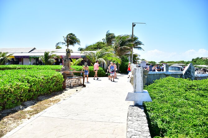 Exclusive Beach Club Catamaran Isla Mujeres Tour - The Lively Catamaran Ride and Open Bar Experience