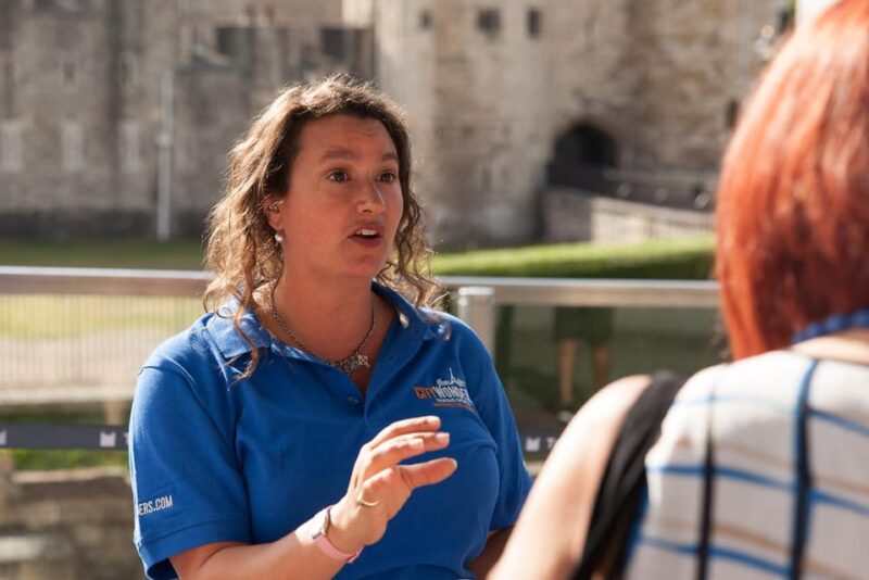 Exclusive Beefeater Meet & Greet at the Tower of London - A Unique Beefeater Experience with Personal Touches