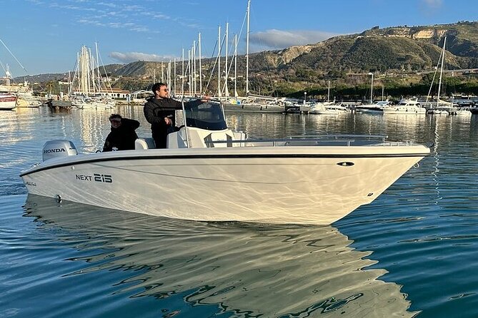 Exclusive boat tour max 9 people tropea capo vatican - The Food and Drink: Calabrian Delights on Board
