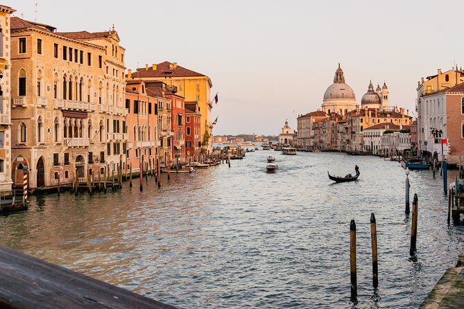 Exclusive Cinematic Photoshoot: Capture Venice Hidden Gems - The Canal Grande’s Cinematic Views