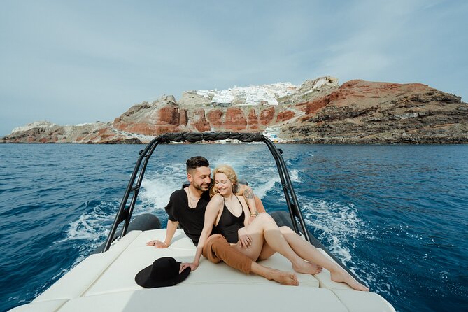 Exclusive cruise experience in Santorini - The Return to Oia and Post-Trip Comforts