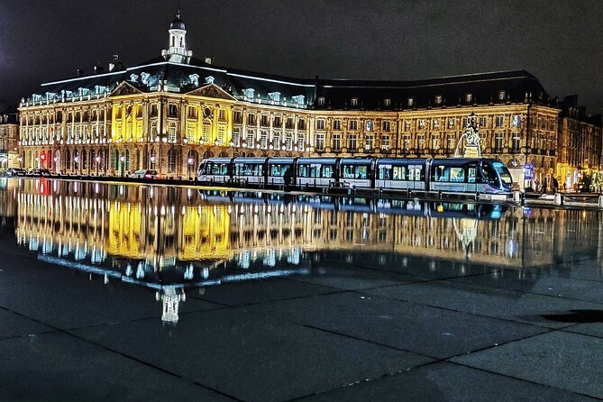 Exclusive ! Discover Vibrant Bordeaux at Night :Night Tour! - Exploring Bordeaux’s Key Night Venues