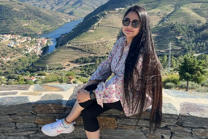 Exclusive Douro Valley Traditional Food and Wine Tasting Tour - Quintas Dois Lagares and Santo António