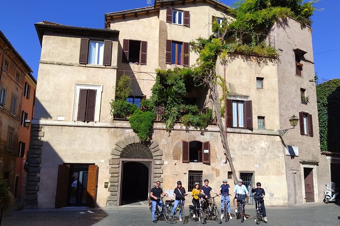 Exclusive Enogastronomy Tour Wine and food tasting - Explore Rome’s Food and Wine Scene with a Personalized Touch