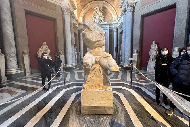 Exclusive First Access Vatican Tour with Skip the Line Basilica - End of the Tour and Optional Basilica Visit