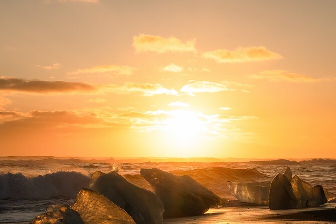 Exclusive Glacier Experience on Vatnajökull - The Experience of the Guides and Overall Atmosphere