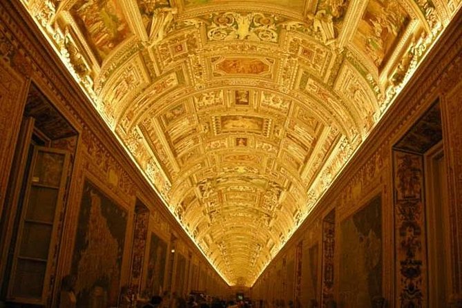 Exclusive Guided tour : Vatican Museum,Sistine Chapel & Basilica - Accessibility and Physical Requirements