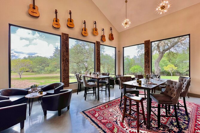 Exclusive Hill Country Wine Tours in and around Fredericksburg TX - Barons Creek Vineyards: Italian Style and Global Selections