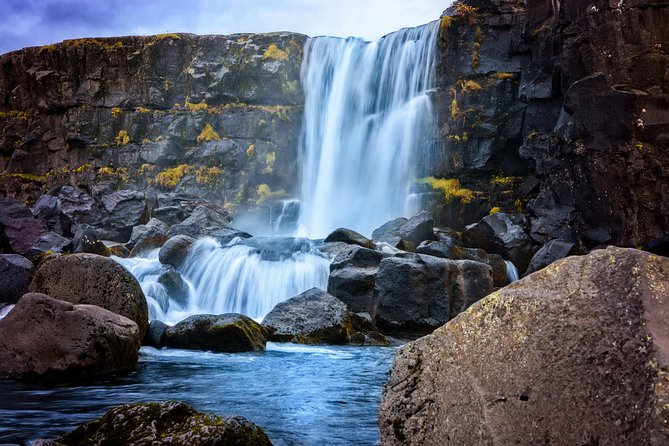 Exclusive Icelandic Adventure: Golden Circle and South Coast - The Waterfalls of Seljalandsfoss and Skógafoss