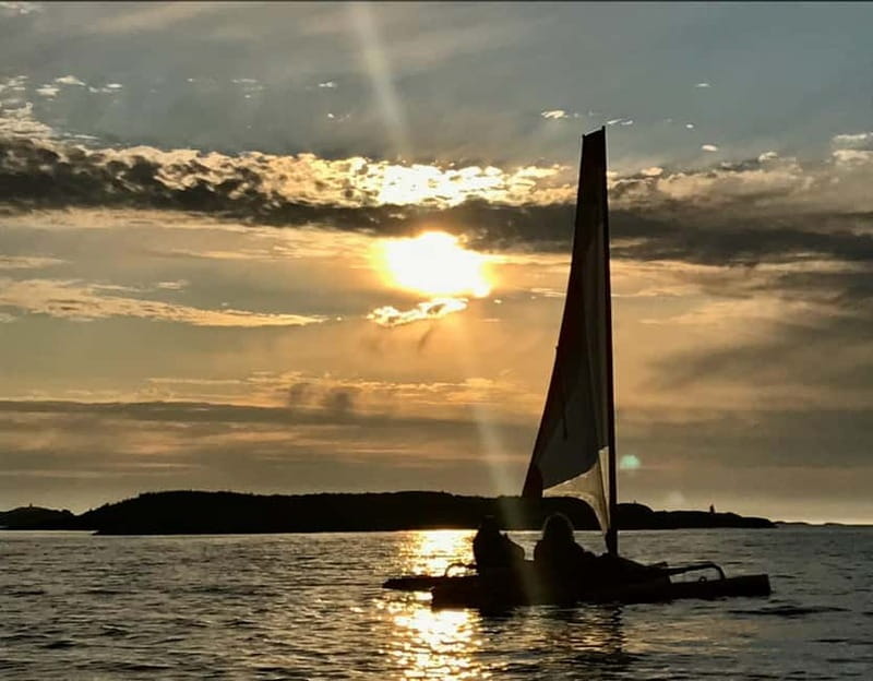 Exclusive in Norway, Sommarøy: Midnight sun in a Hobie sail kayak - Key Points