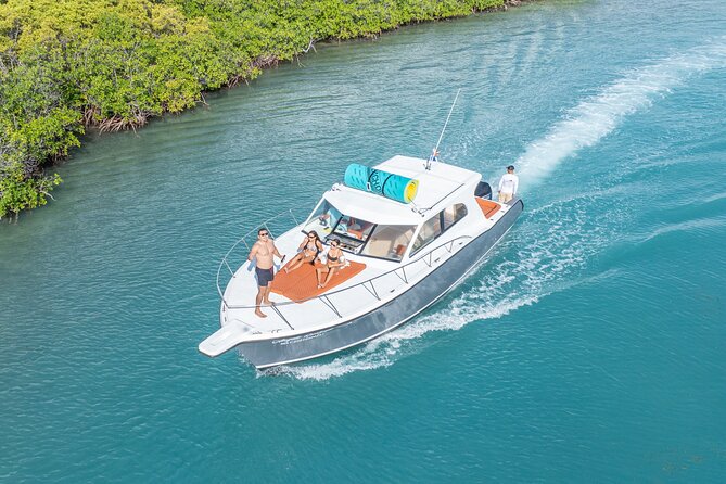 Exclusive Isla Mujeres and Cancun Private Yacht Tour - Visiting Playa Norte: One of the World’s Best Beaches