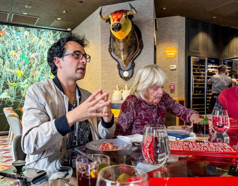 Exclusive José Andrés Tour: Signature Bites at 4 Locations - Key Points