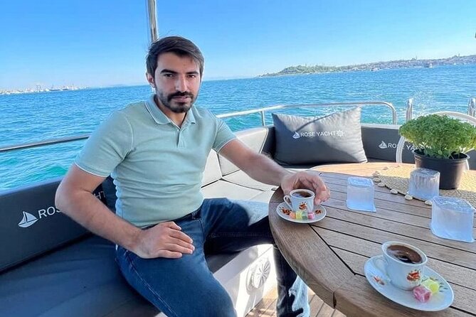 Exclusive Luxury Yacht Bosphorus Sightseeing Cruise in Istanbul - Crossing the Bosphorus: The 1973 Suspension Bridge