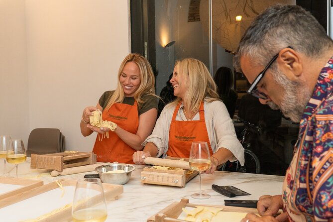 Exclusive Pasta & Tiramisu Class with Wine in Historical Rome - Key Points