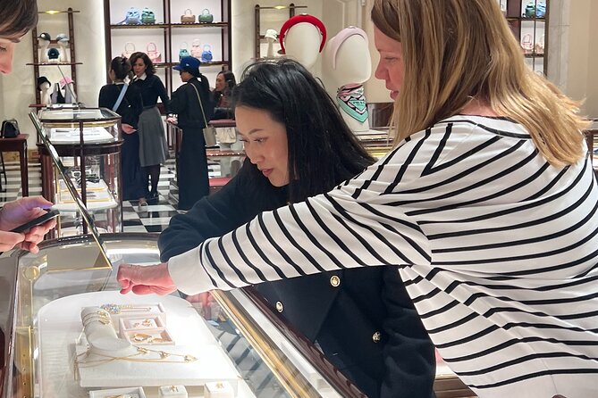 Exclusive Private Fashion Tour in Milan - Logistics and Convenience of the Tour