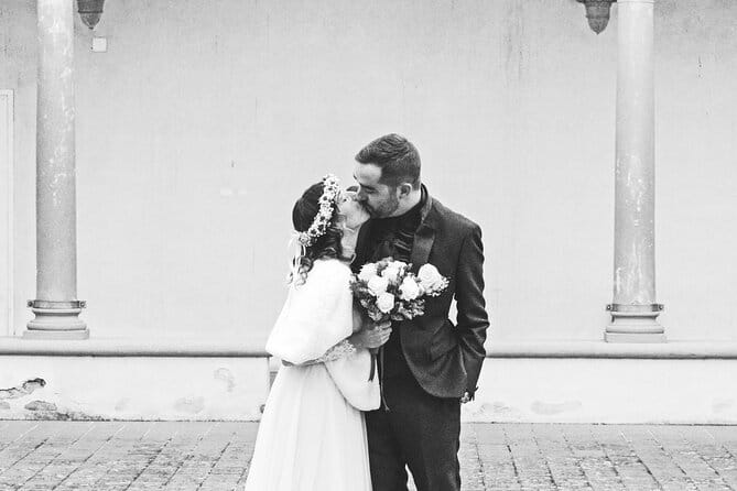 Exclusive Private Photoshoot in Florence - Delivery and Turnaround Time for Photos