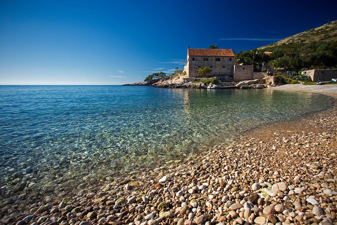 Exclusive Private Tour: Red Rocks & Pakleni Islands - Practical Details and Booking Insights