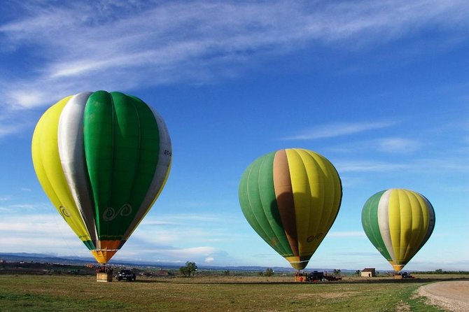 Exclusive Pyrenees Hot Air Balloon Barcelona - The Importance of Expert and Multilingual Guides
