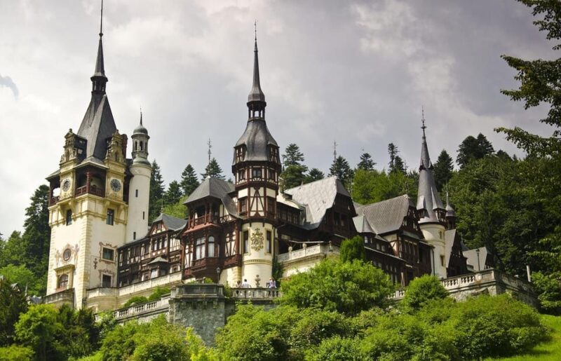 Exclusive Romanian Gems Only for You - Visiting Pele Castle: A Neo-Renaissance Fairytale