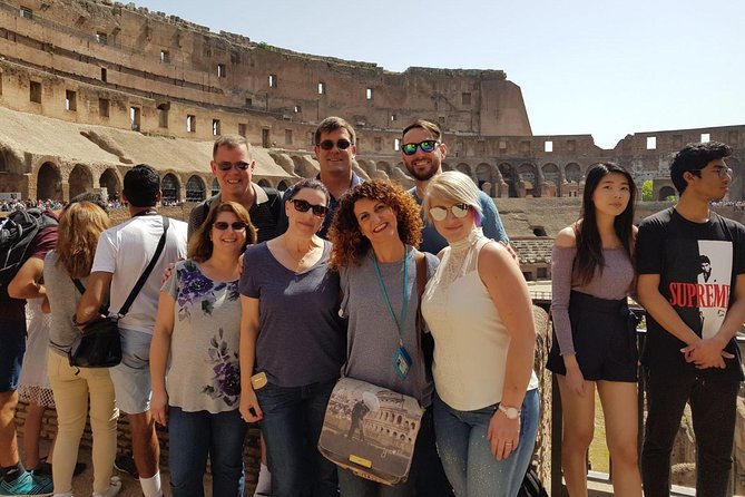 Exclusive Rome tours, Driver & Tour Guide, Col & Vat (8/10hrs) - The Role of the Guide and Driver