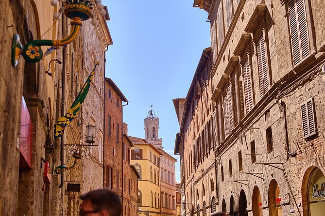 Exclusive Siena and San Gimignano Tour & Chianti Wine Experience - San Gimignano’s Medieval Skyline and Artisanal Charm